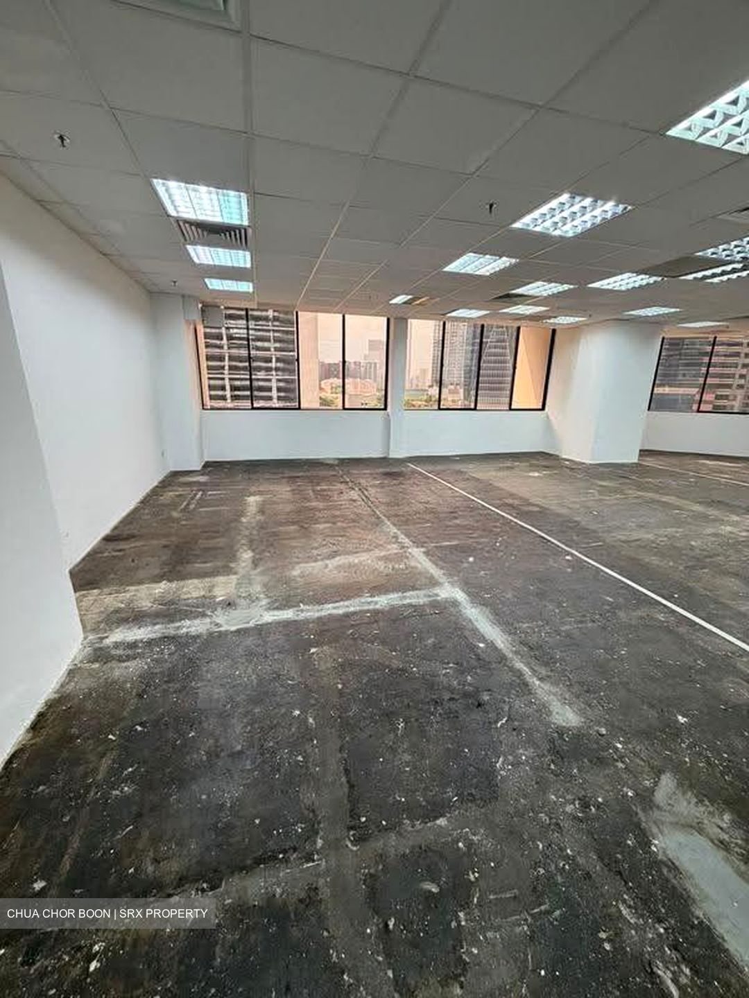 International Plaza (D2), Office #629667251